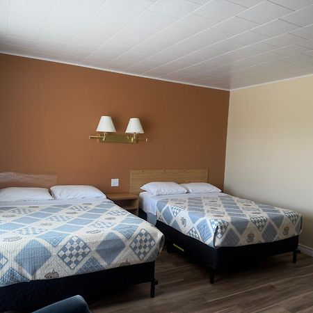 Hotel Le Campagnard Matane Exterior foto